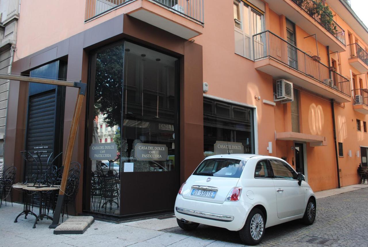 Dreaming Piazza Bra Rooms Verona Exterior foto